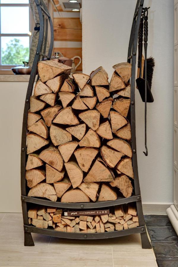 Apartamento Roubenka Pod Troskami Ktová Exterior foto