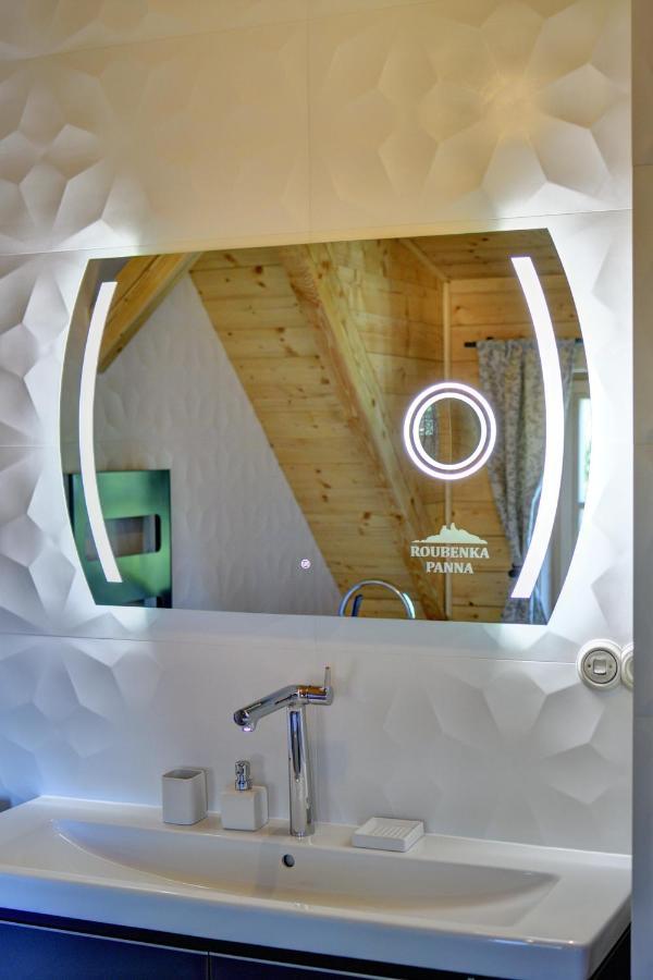 Apartamento Roubenka Pod Troskami Ktová Exterior foto